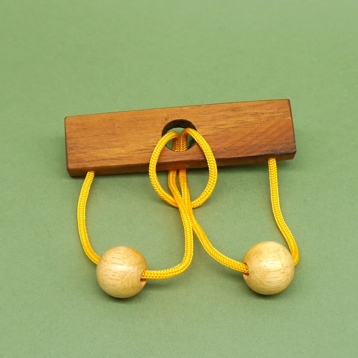 SCHLAUFENPUZZLE - einfaches Schnurpuzzle