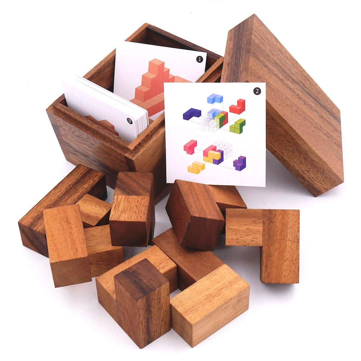 Soma Cubes - elegant, varied puzzle with 50 cards