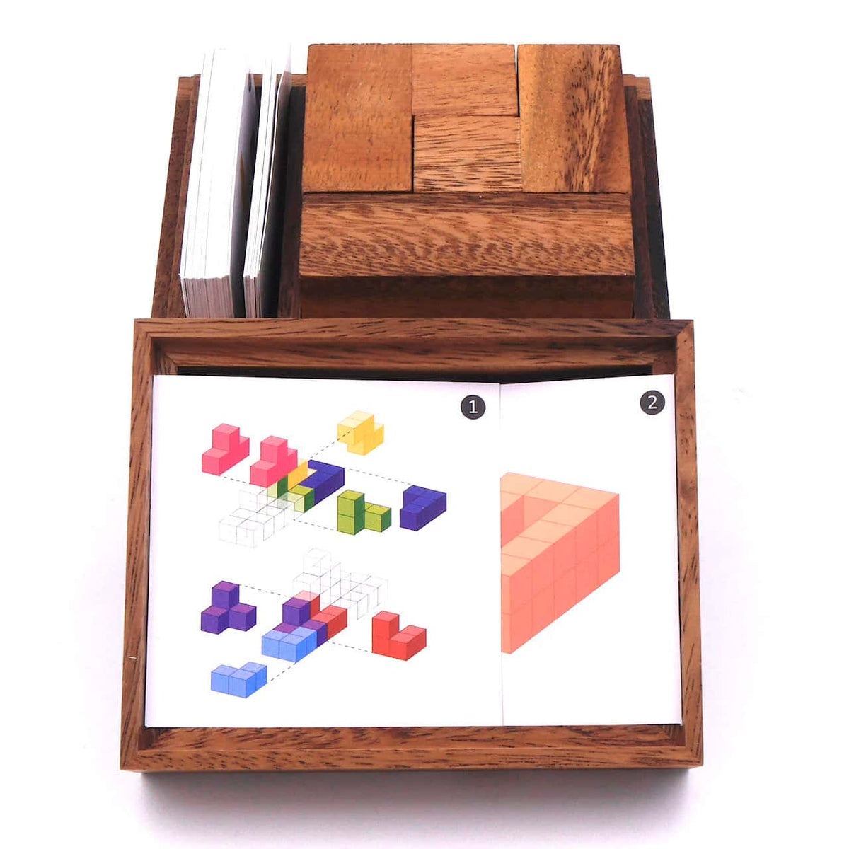 Soma Cubes - elegant, varied puzzle with 50 cards