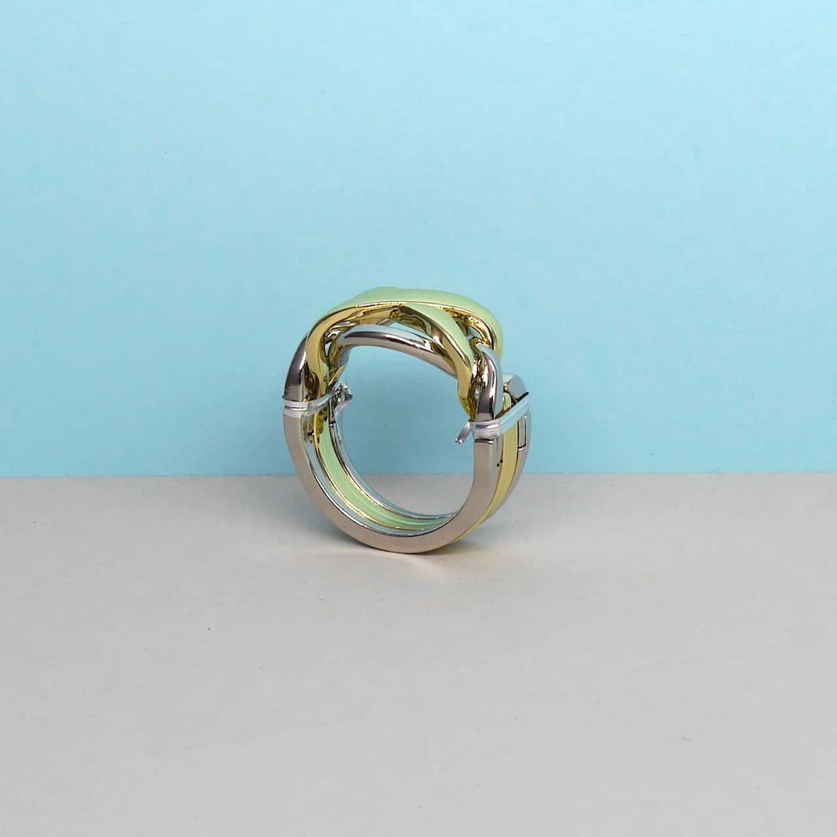 HUZZLE CAST RING