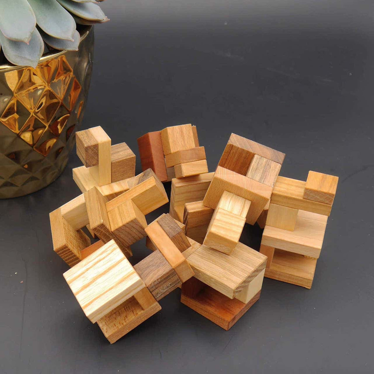 PERISCOPES - kniffliges 3D-Puzzle