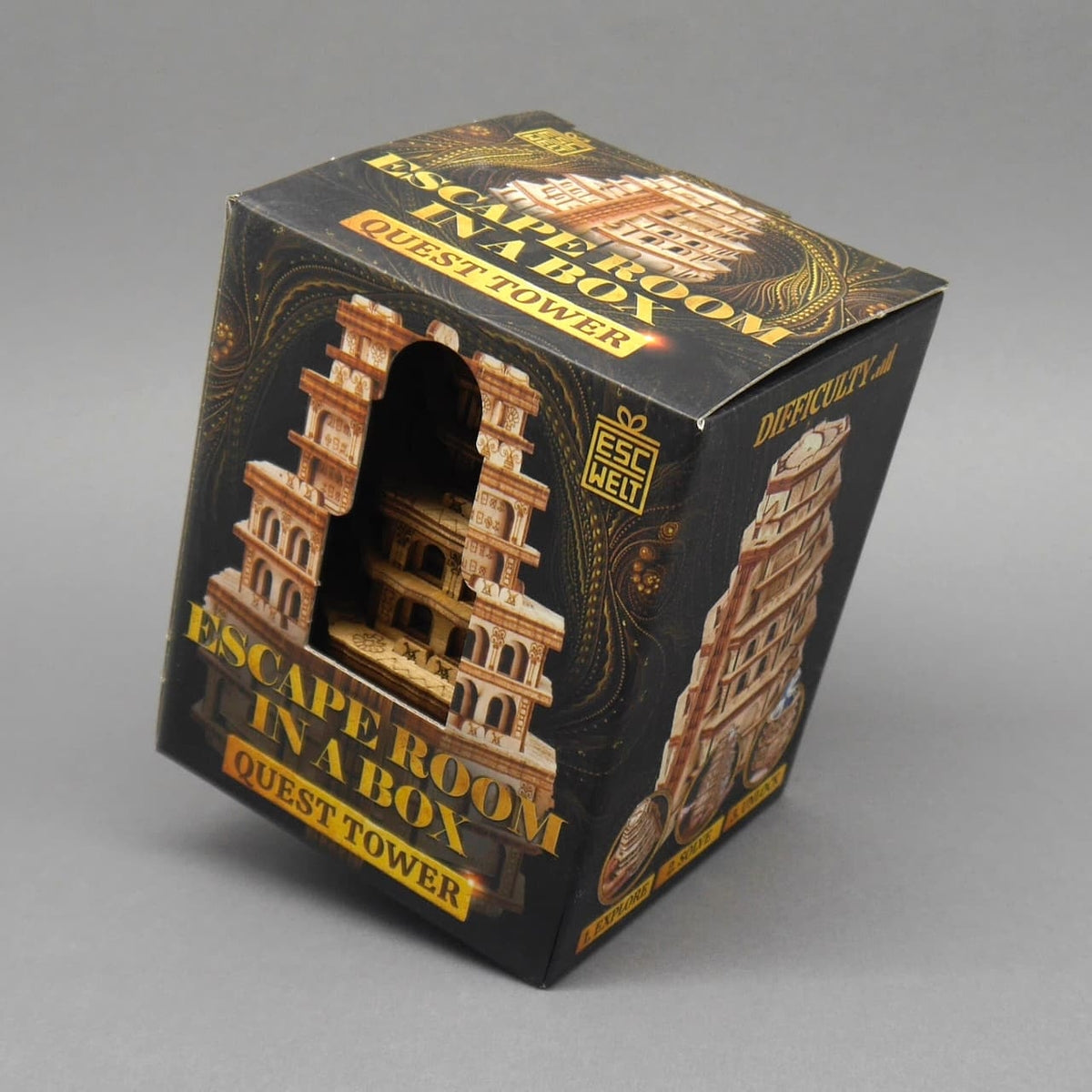 Cluebox ‘Quest Tower’ aus Holz in der Originalverpackung